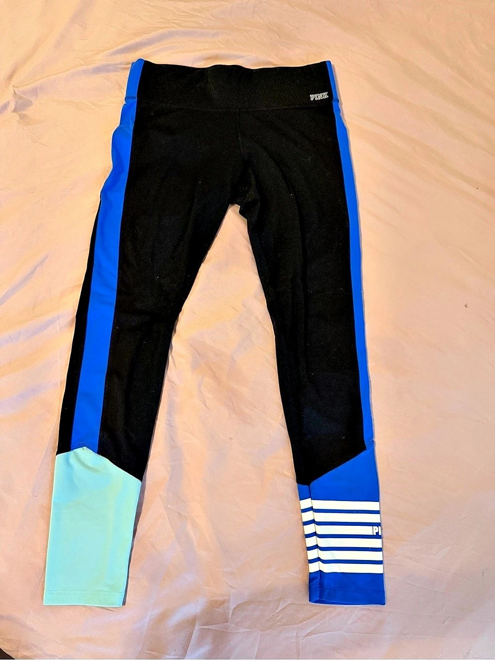 PINK Ultimate Yoga Color Block Striped Leggings in Black & Blue Size Medium